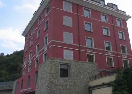 Sea Art Hotel 4*