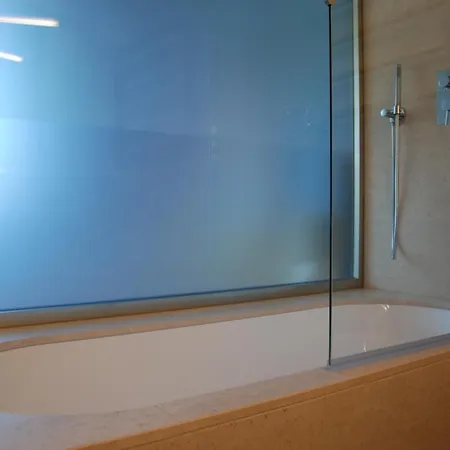 Sea Art Hotel