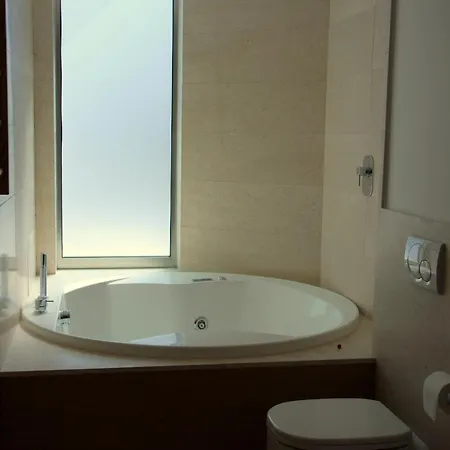 Sea Art Hotel 4*