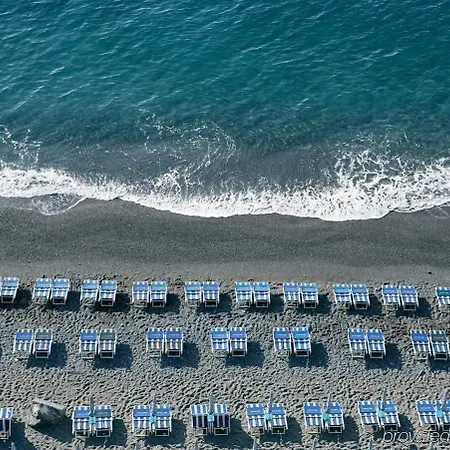 Sea Art Hotel 4*